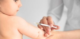 Ampliação do horário de funcionamento das salas de vacinação, retomada de campanhas e a busca ativa estão entre as principais estratégias para o país voltar a ser um modelo de vacinação.